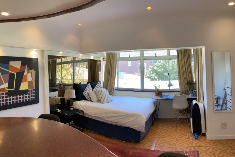 0 Bedroom Property for Sale in Sea Point Western Cape